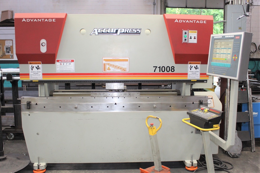 Accurpress 71008 - 100 Ton x 8 Ft CNC Press Brake, Machine ID: 8335